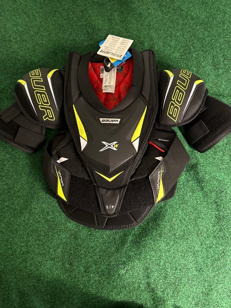 Bauer Vapor X-W Shoulder Pads (New) | Women’s Small