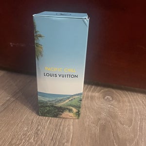 Louis Vuitton pacific chill(almost brand new)