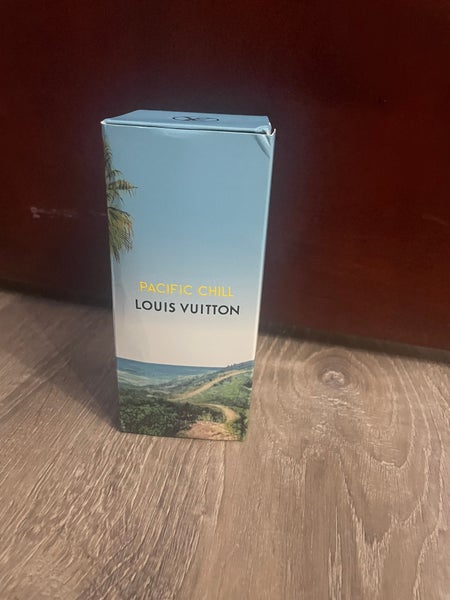 Louis Vuitton pacific chill(almost brand new)
