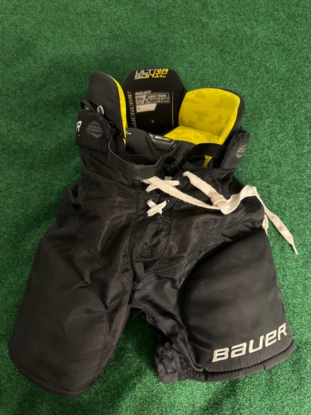 Black Bauer Supreme Ultrasonic Hockey Pants (Used) | Youth Large
