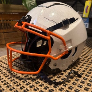 Large Adult Schutt F7 Helmet (New)
