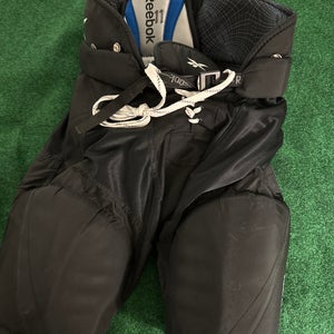 Black Reebok 7k Hockey Pants (Used) | Senior Small