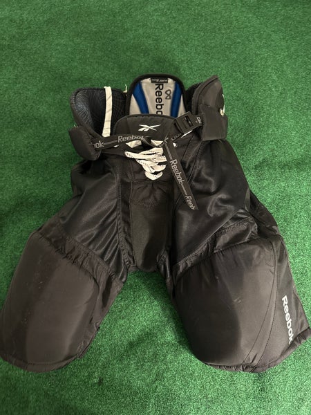Black Reebok 7k Hockey Pants (Used) | Senior Small