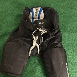 Black Senior Small Reebok 7k Hockey Pants (Used)