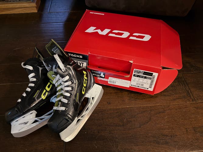 CCM Tacks XF 80 Hockey Skates 11.5 (Used)