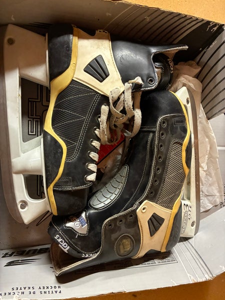CCM Pro Tacks Hockey Skates 11 (Used)