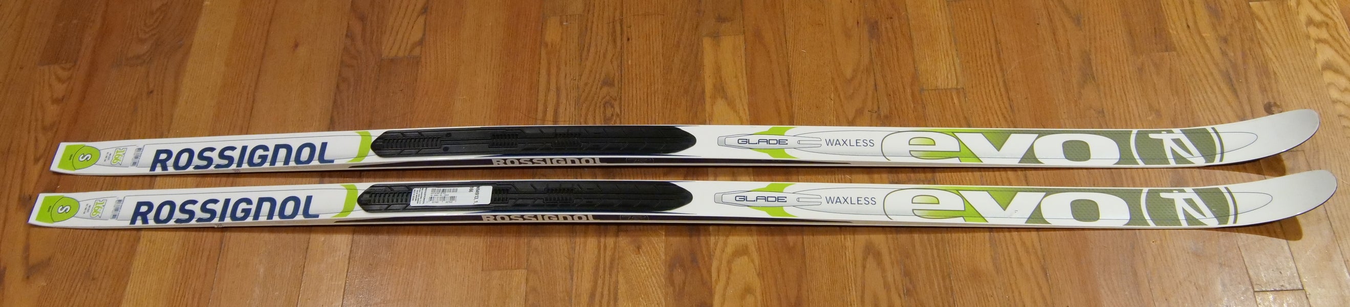 Classic Unisex Rossignol EVO Glade Waxless Cross Country Skis With Bindings (New) 166