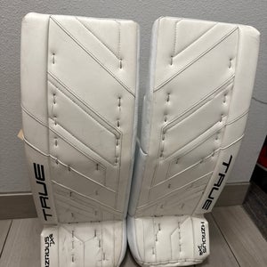 White 30" Intermediate True HZRDUS 7X4 Goalie Leg Pads (Used)