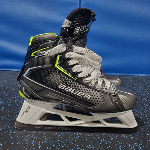 Bauer Pro Hockey Goalie Skates Regular Width 8 (Used)