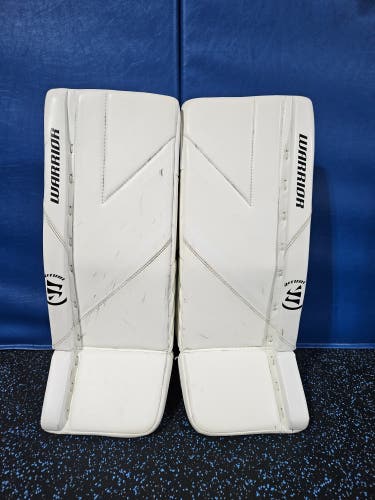 26" Warrior Ritual G6 E+ Goalie Leg Pads (Used) - Junior
