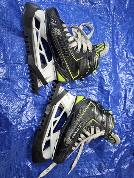 Bauer GSX Hockey Goalie Skates Size 2