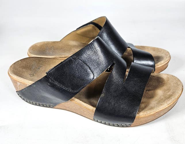 Dansko Lacee Womens Size 40 / 9.5 Black Leather Wedge Sandals Shoes