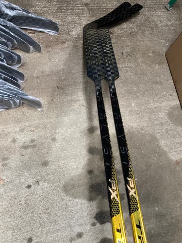 2 Pack New True Catalyst PX Full Right Goalie Stick MC2 25" Paddle