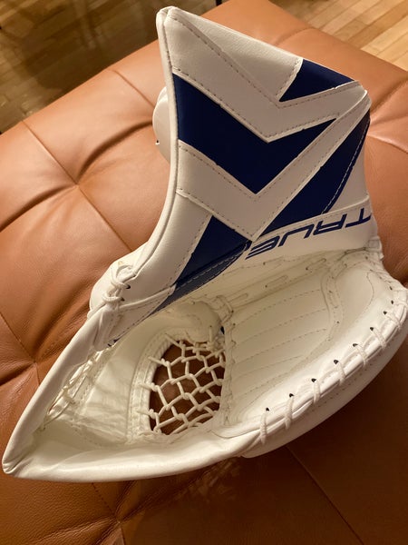 New True Catalyst 7x3 Full Right intermediate White/ Blue