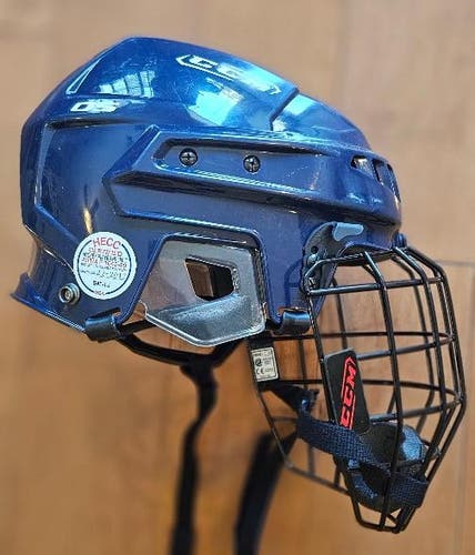 Large CCM Vector V05 Helmet (Used)
