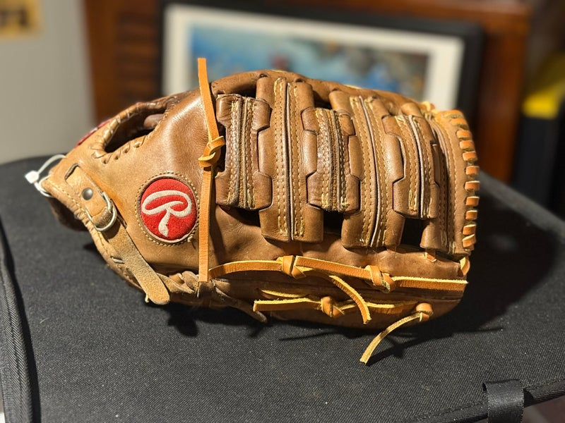 Rawlings RH VINTAGE Baseball Glove 12.75"