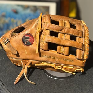 Outfield RH Rawlings VINTAGE Baseball Glove 12.75" (Used)