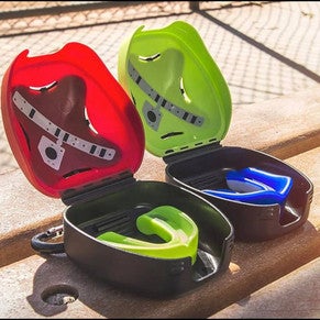 New MOUTHGUARD CASE SHOCK DOCTOR 11834-52A101