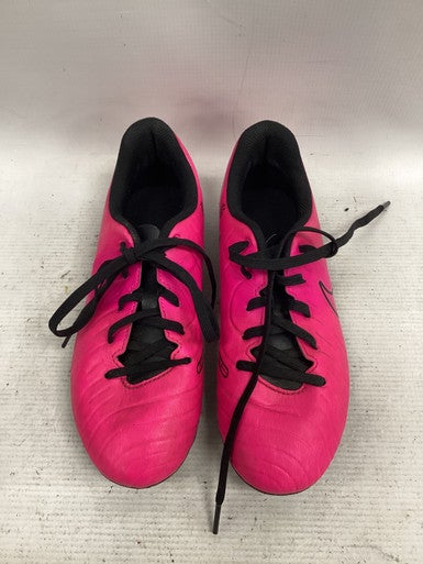 Used Nike Soccer Cleats Pink Junior 03.5 11851-S000037274