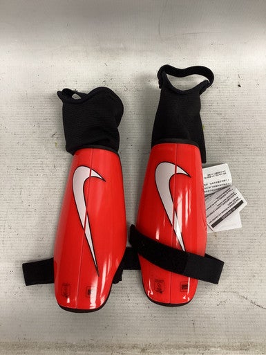 Used Nike NIKE CHARGE Soccer Shin Guards Youth Red MD 11851-S000037276