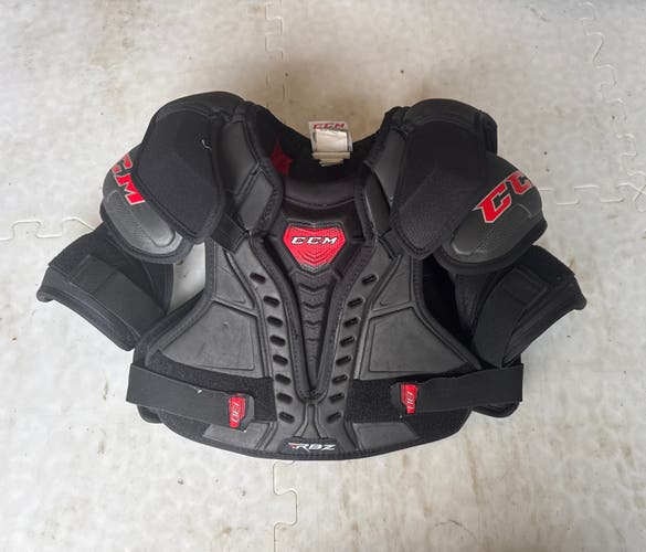 Large Junior CCM Shoulder Pads (Used)