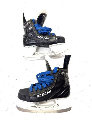 Used CCM 9350 Junior Hockey Skate Junior 01 11860-S000297185