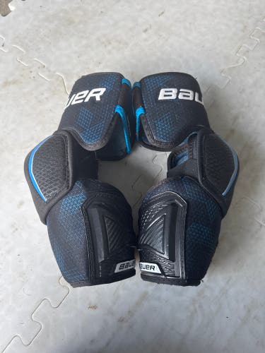 Intermediate Large Bauer Bauer X Elbow Pads (Used)