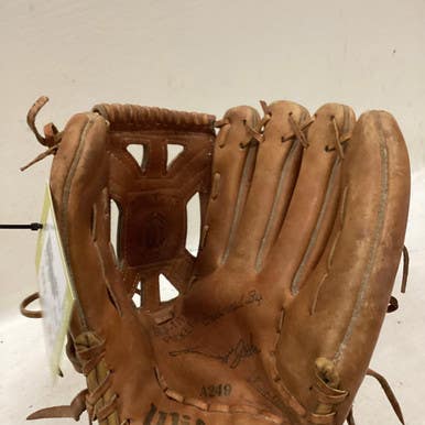Used Wilson A249 BB/SB Catchers RH Throw Brown 30" 11725-S000491302