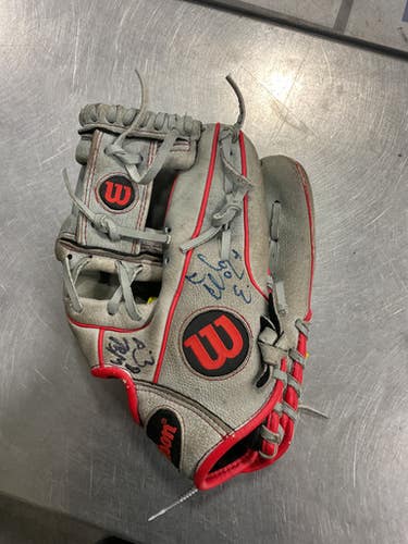 Used Wilson A450 BB/SB Glove RH Throw Grey 11 1/2" 11614-S000220855