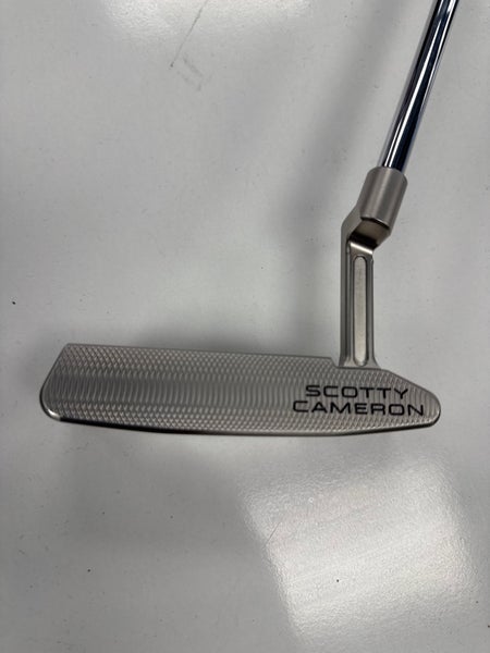 Scotty Cameron Super Select Squareback 2 Blade Right Handed Putter 34" (New)