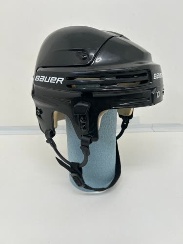 Large Bauer BHH4500 Helmet (Used)