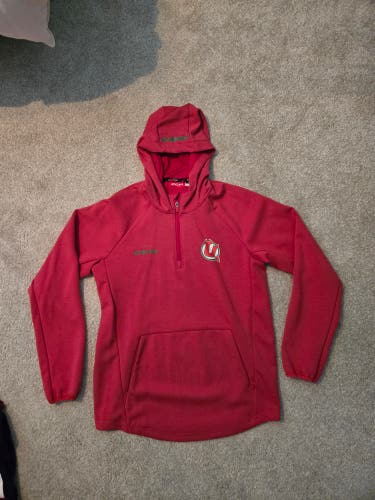 Utuca Comets Red Men's Large CCM Sweatshirt (Used)
