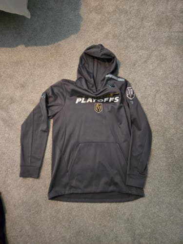 Vegas Golden Knights #10 Worn Gray Men's Large Sweatshirt (Used)