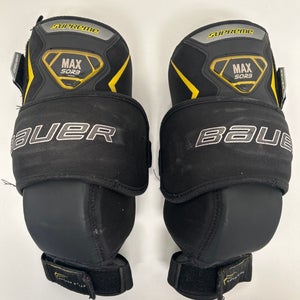 Medium Bauer Goalie Knee Pads (Used)