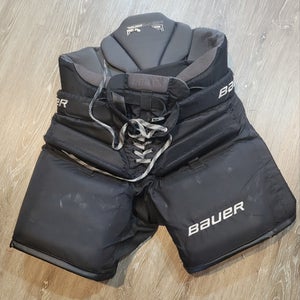 Intermediate Small Bauer Elite Hockey Goalie Pants (Used)