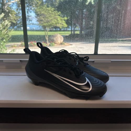 Men's Size M 11.0 (W 12.0) Nike Vapor Edge Speed 360 Low Top Turf Cleats (New)