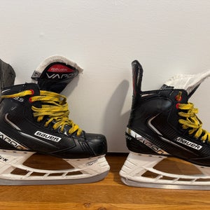 Bauer Vapor X3.5 Hockey Skates Regular Width 6.5 (Used)