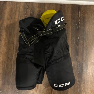 Youth Large CCM Vector Hockey Pants (Used)