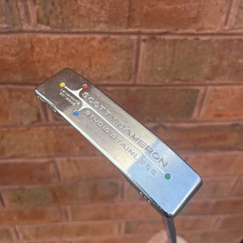 Titleist Scotty Cameron Golf Putter  RH 303 studio stainless Newport 2 330g 35"