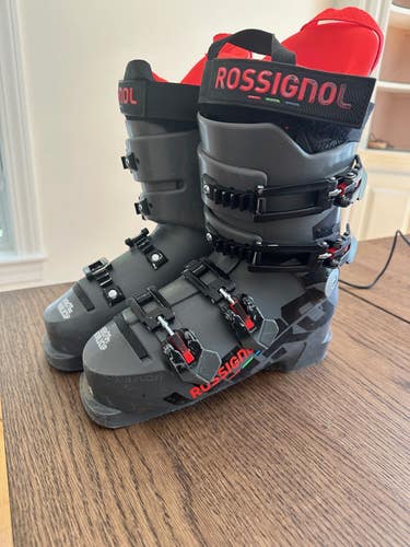 Mondo 24 & 24.5 Kid's Rossignol Hero World Cup 70 SC Ski Boots (Used)