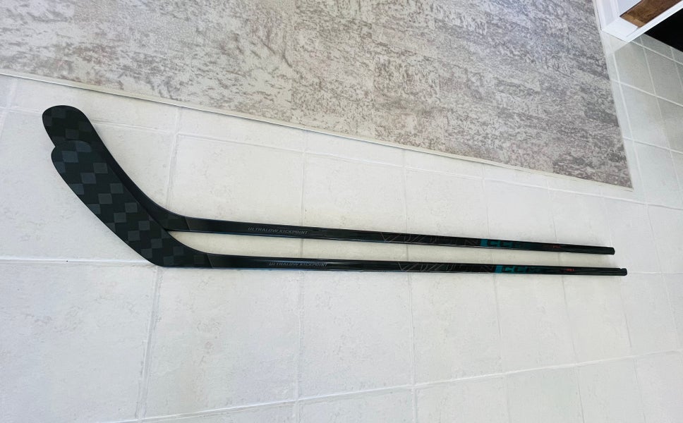 Senior CCM Vizion RH Hockey Stick P29 Pro Stock (New) 2-Pack
