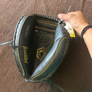 Franklin RH Catcher's Glove 31.5" (Used)