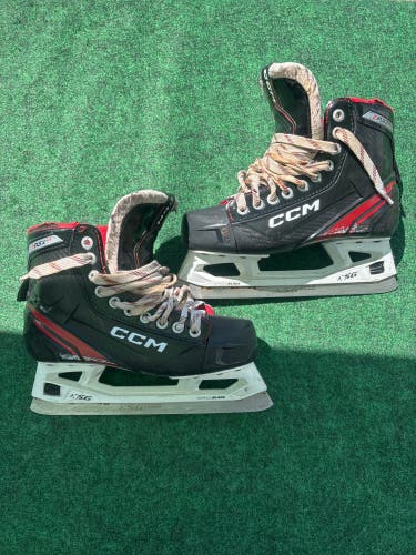 CCM Extreme Flex E6.5 Hockey Goalie Skates (Regular) Size 6 (Used)