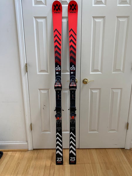Unisex 2024 Volkl Racetiger GS 178 cm Racing Skis With Bindings Max Din 12 (Used)