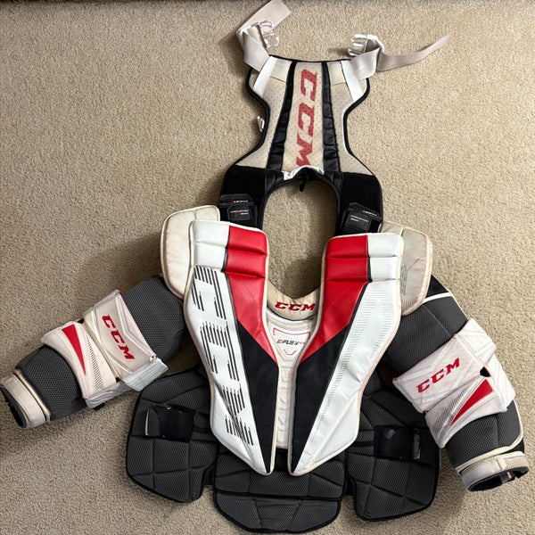 Small CCM Eflex 5.9 Goalie Chest Protector (Used)