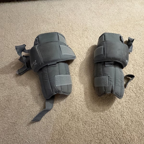 Warrior (Used) Ritual G2 PRO Senior Knee Pads