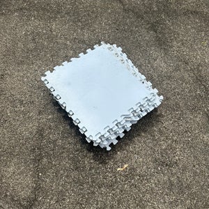 14 Synthetic Ice Tiles- you can skate on them-(New only dirty in the images)