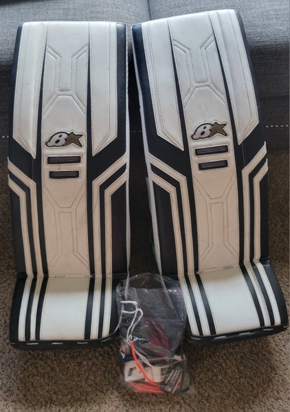 29" Brian's Optik X3 Goalie Leg Pads (Used)
