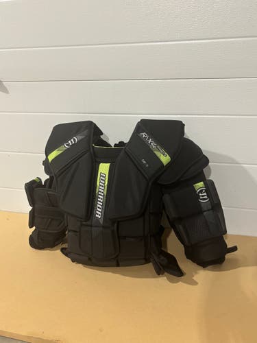 Small Warrior RITUAL X4 PRO+ Goalie Chest Protector (Used)