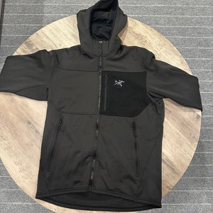 Black Men's Medium Arc'teryx Fleece